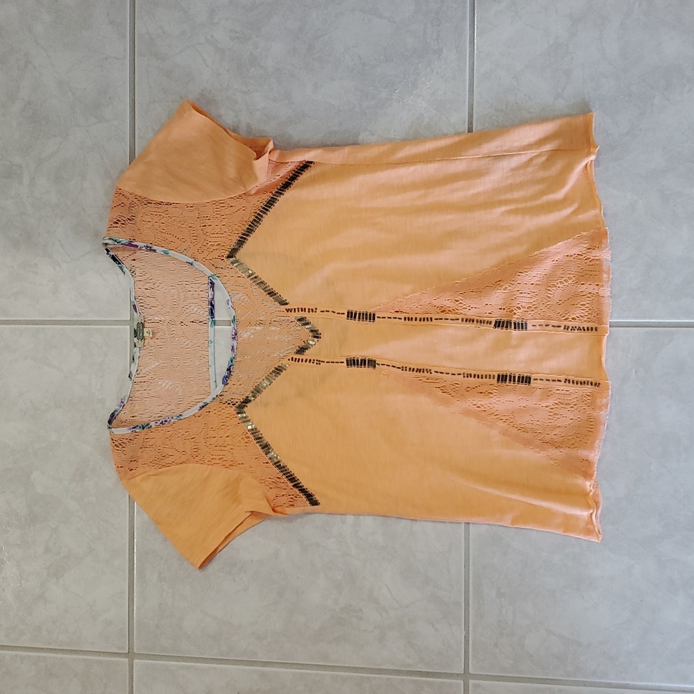 Gimmicks By BKE Top